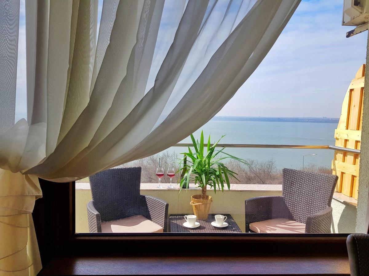 Lakeview Flats Summerland Mamaia Eksteriør bilde