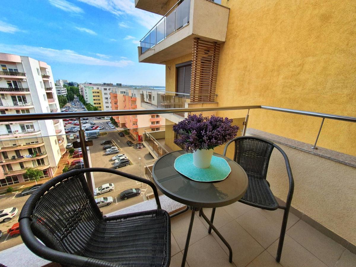 Lakeview Flats Summerland Mamaia Eksteriør bilde